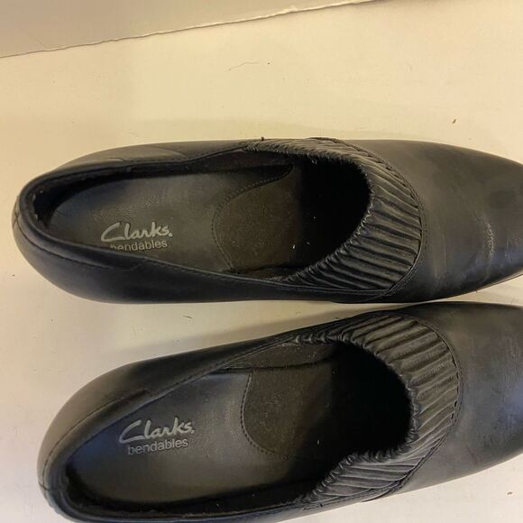 Clark bendable 3” heel black ankle boots #8825 size 10 - Picture 2 of 7